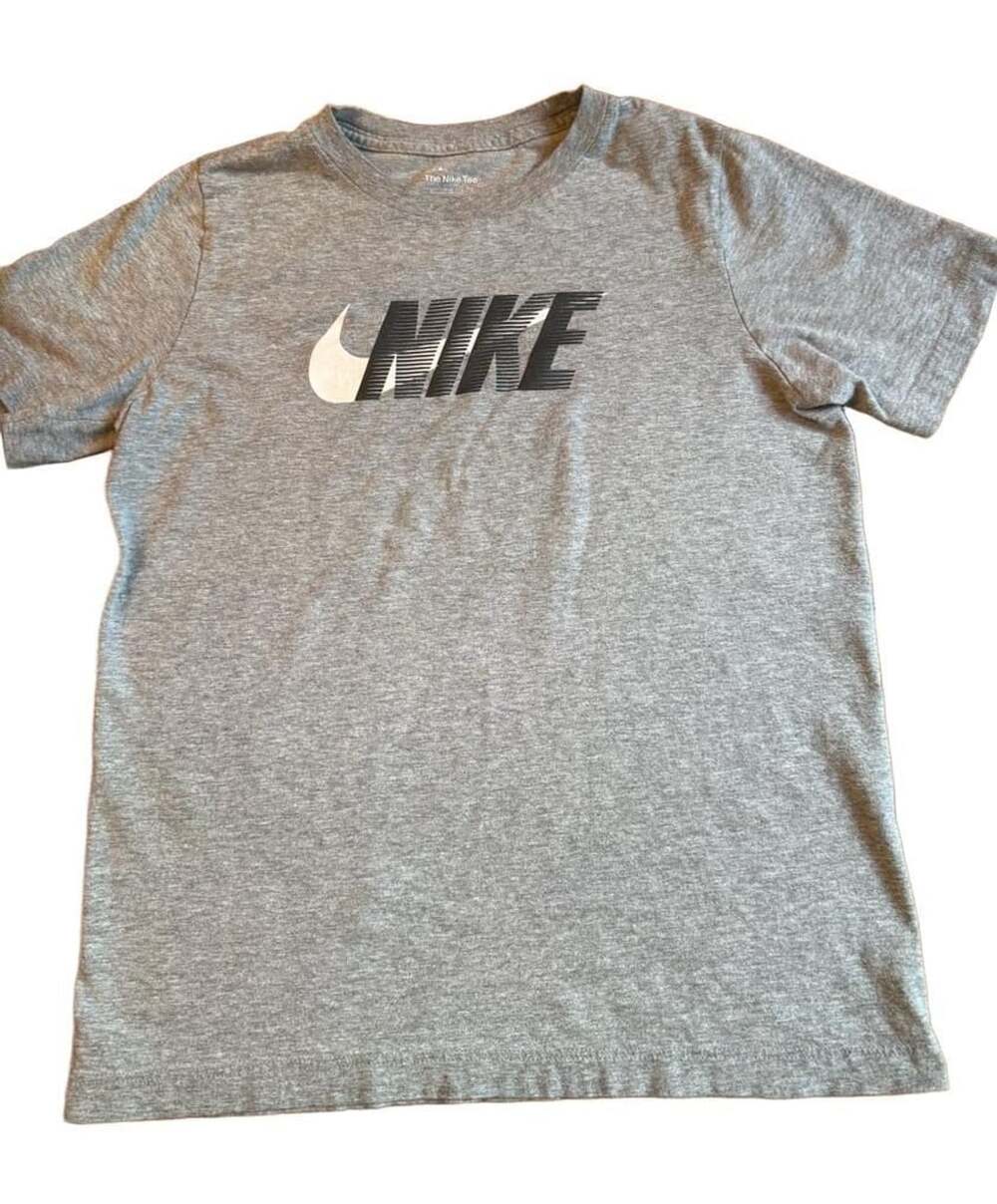 Nike The Nike Tee Size Large Gray Graphic T-Shirt boys b1486